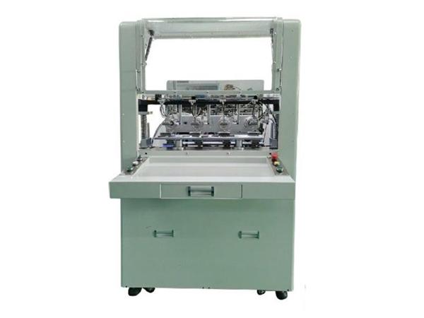 二/四頭全自動展開式繞線機（外繞）